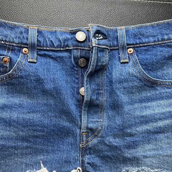 Levi Strauss & Co. (501) Button Fly Cut Off Shorts - Picture 2 of 7